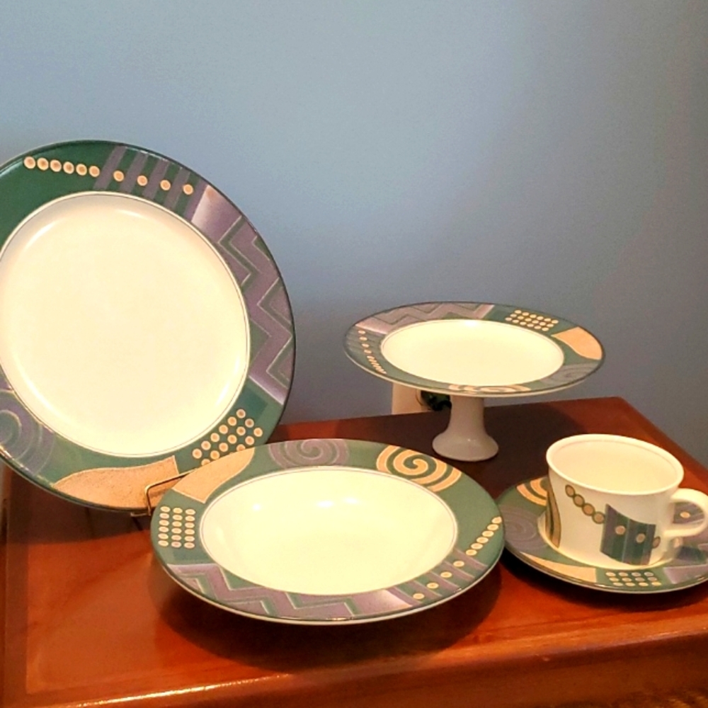 Mikasa Intaglio Lifestyle 5 pc Place Setting